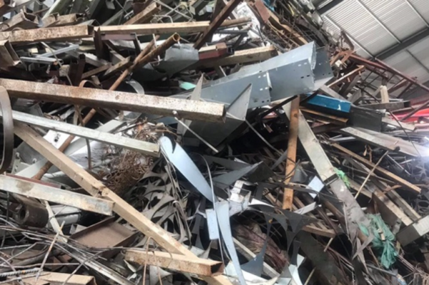 Thu Mua Phế Liệu Giá Cao Phường Trung Mỹ Tây - Uy Tín #1 Vinh Phát