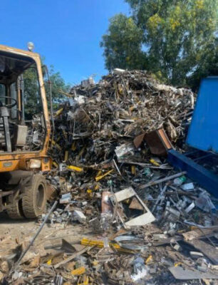 Thu Mua Phế Liệu Phường Đông Hưng Thuận Giá Cao Nhất - Gọi Ngay!